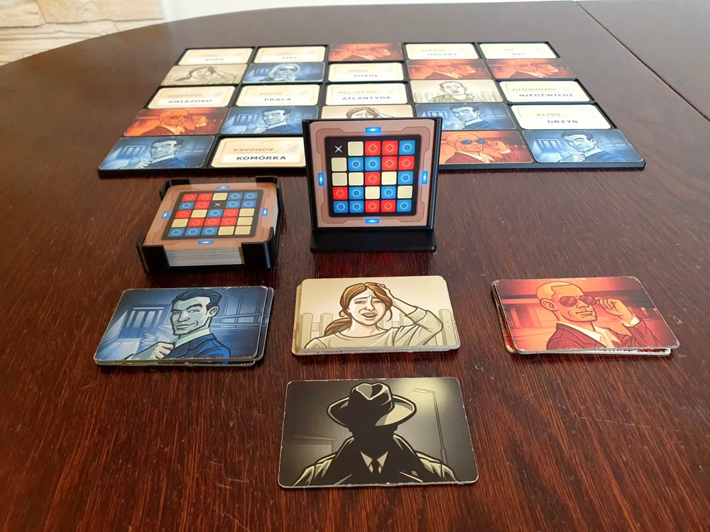 Codenames Full Organizer by Padoxik MakerWorld: Download Free 3D Models