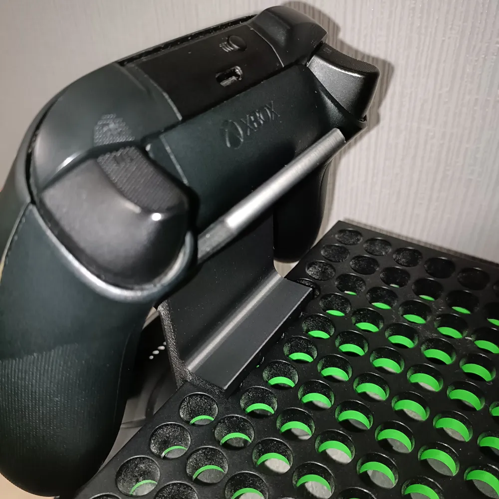 Xbox Series X Controller & Headset Stand - Free 3D Print Model - MakerWorld