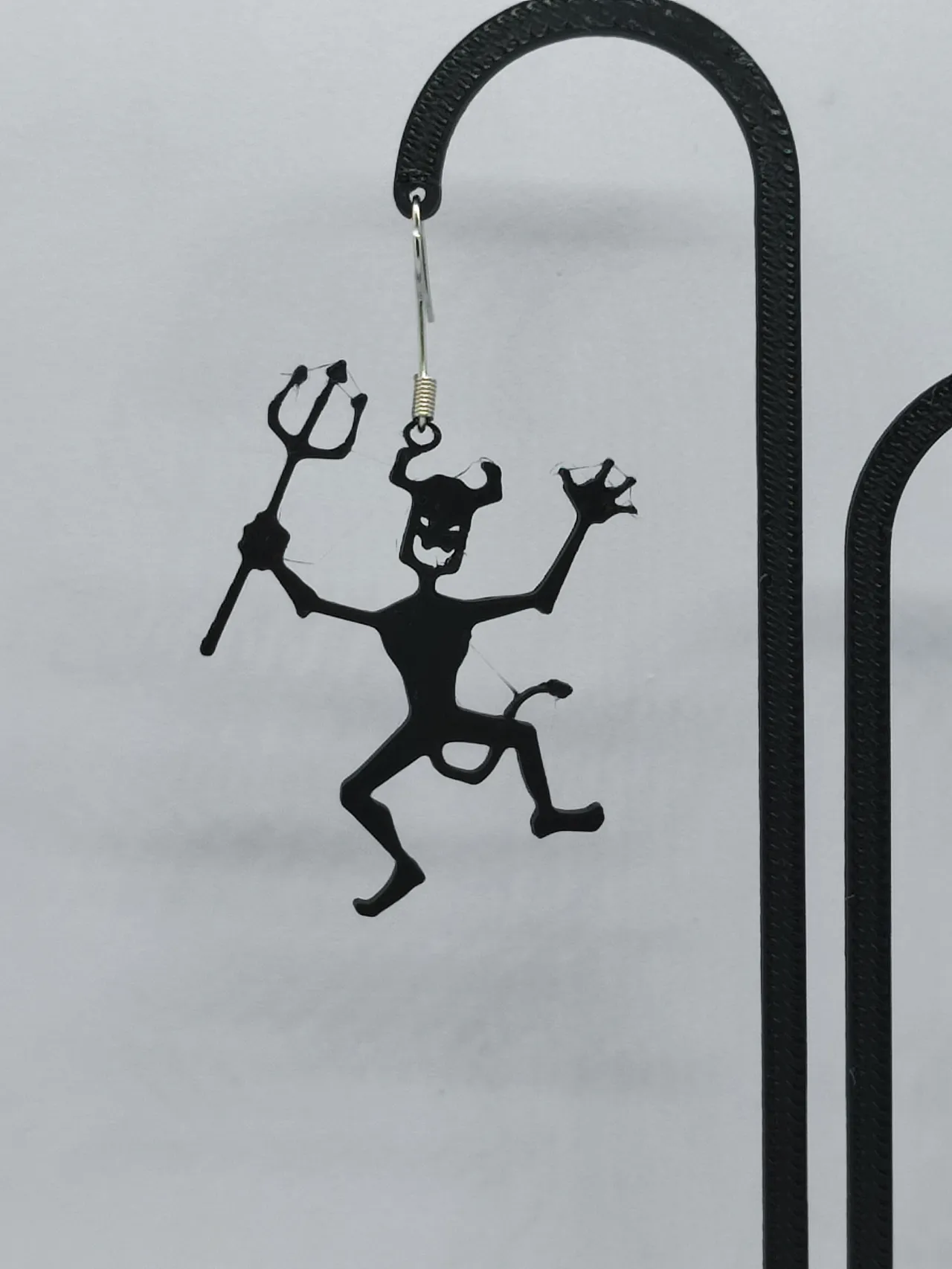 Pendientes Hell Jumpers view 4