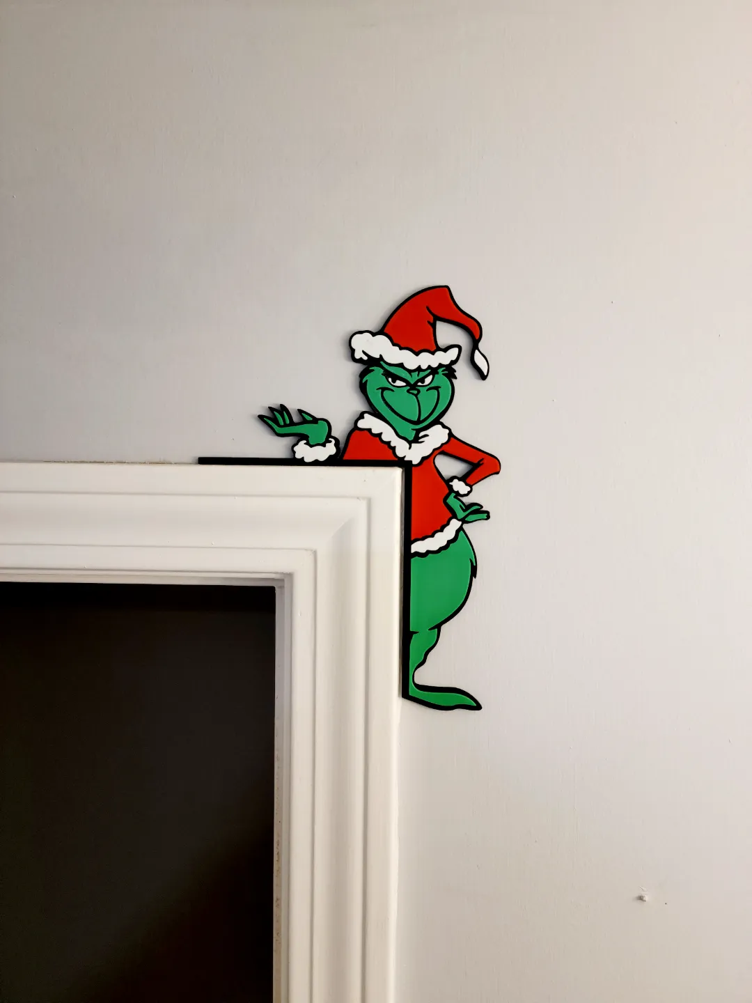 Standing Grinch Door Corner by DeepSouth3DPrints MakerWorld: Download Free 3D Models - 3D model önizlemesi