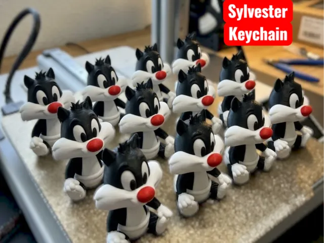 Baby Sylvester Keychain - Looney Tunes Collection