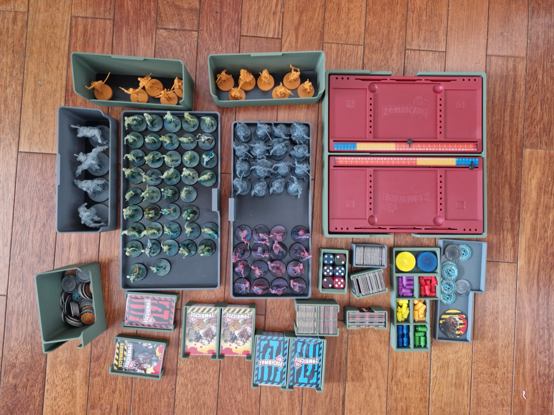 zombicide ed2 insert (sleeved cards & magnets)