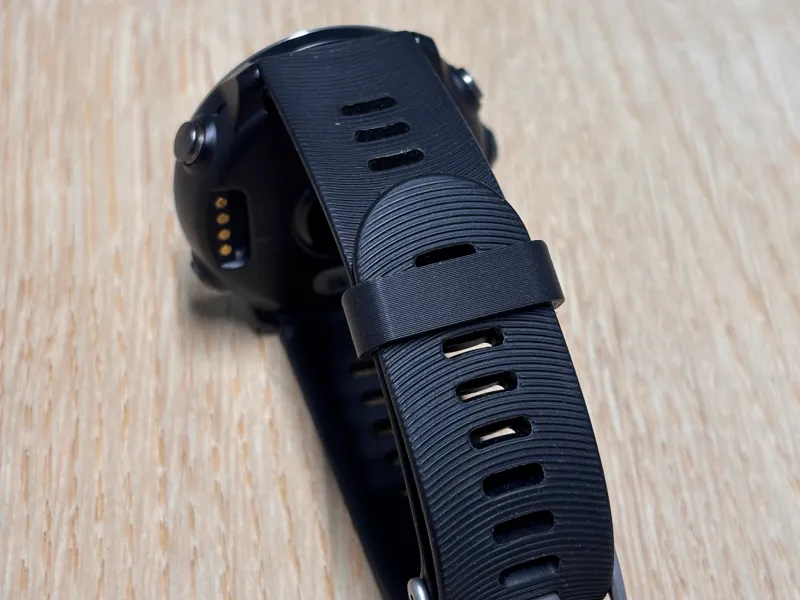 20mm Garmin band keeper