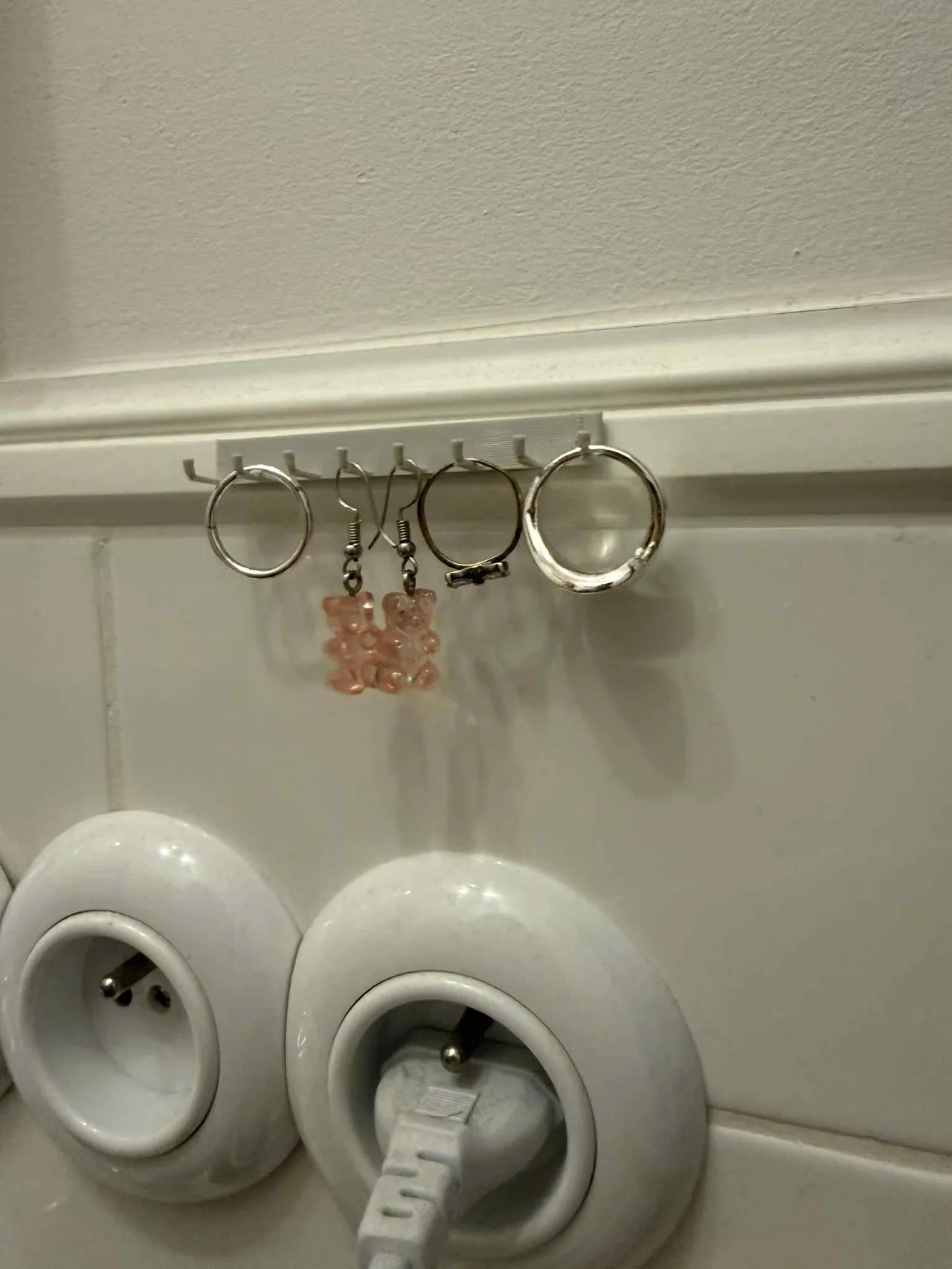 Minimalist Slim Jewelry Rack – Ring & Earring view 2