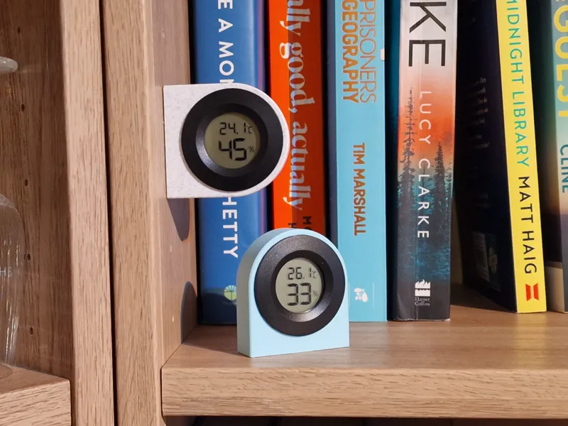Universal Thermometer Hygrometer Holder
