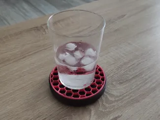 Posavasos con depósito