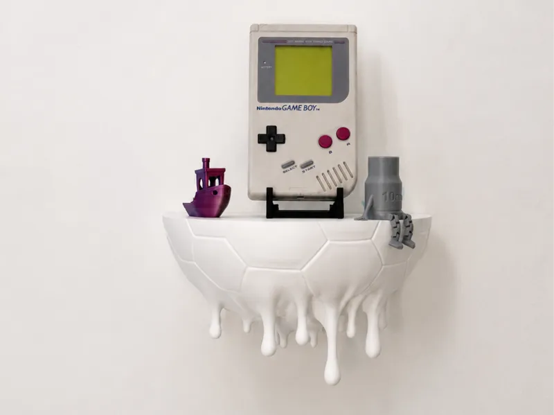 Meltdown FC – Melting Soccer Ball Floating Shelf