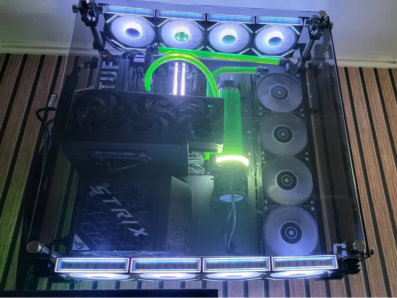 Termaltake P5 extra fan mount