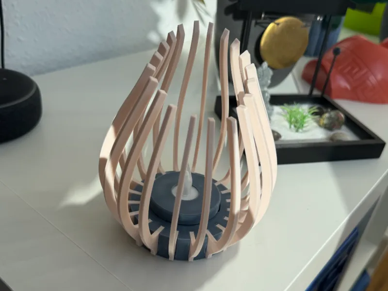 Tea light candle