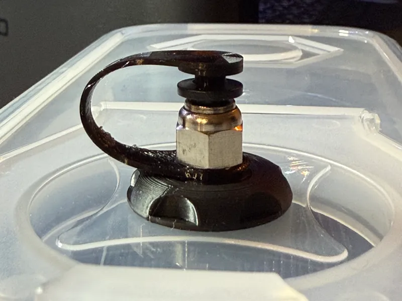 PC4-M10 TPU plug with filament hole