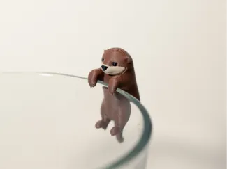Low Poly Otter Glass Buddy
