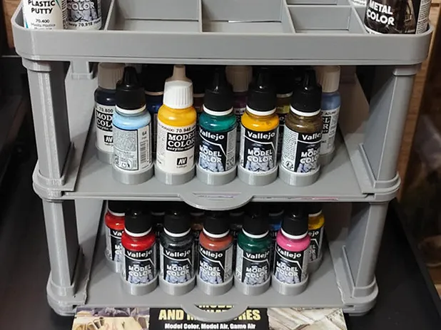Vallejo paint display with sliding shelves 2.0