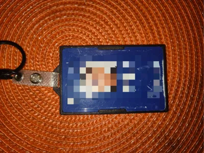 Badge_Holder_W/Yubikey_clips