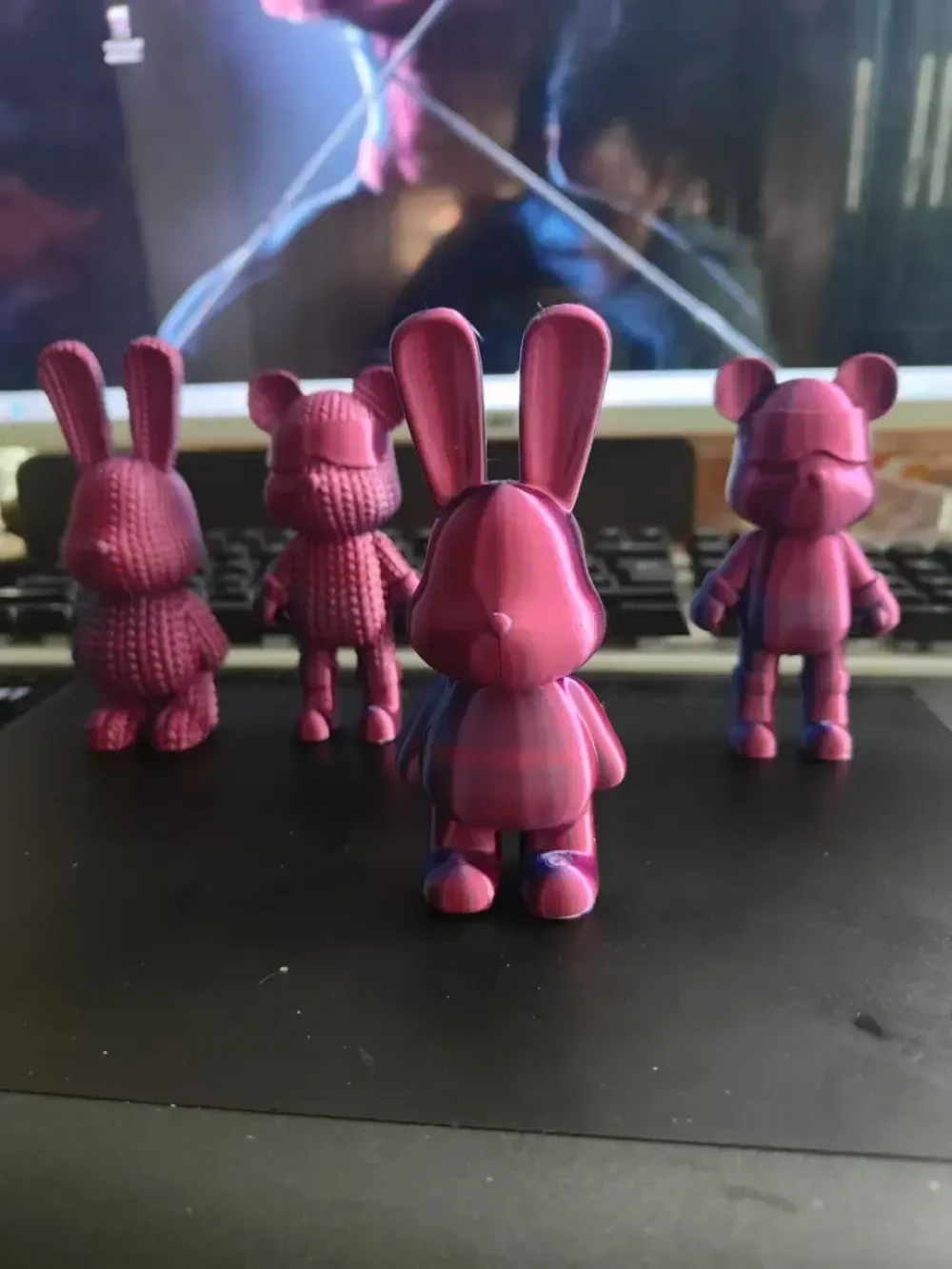 Miniatura 2 do modelo 3D 针织暴力兔子（11cm高）