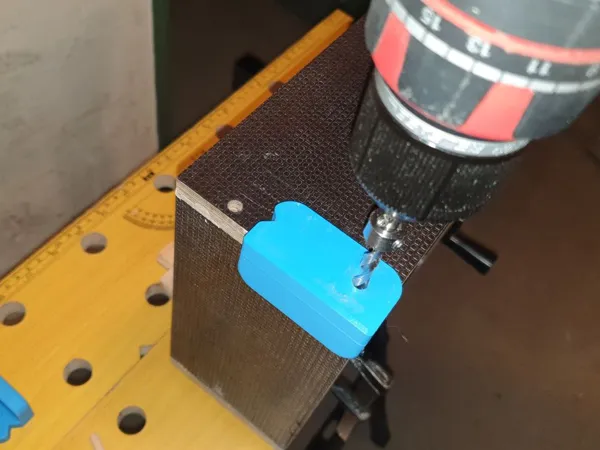 Gabarit de perçage 12 mm