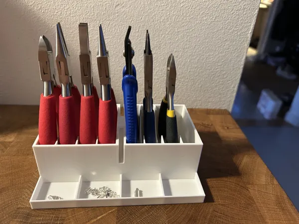 https://makerworld.bblmw.com/makerworld/model/US29c4115e3217f5/design/2025-04-14_dbbbd39cd01fd8.jpg
