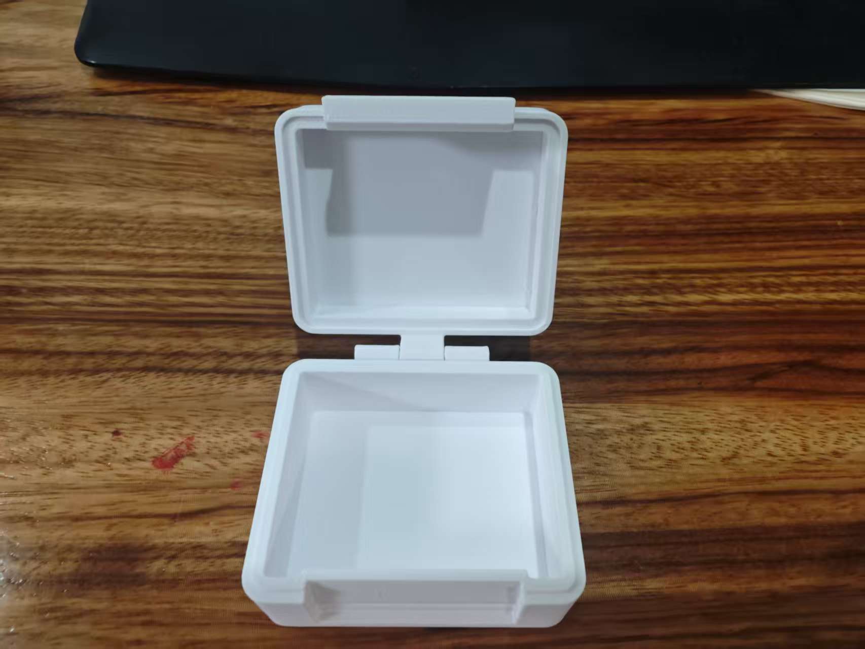 Miniatura 3 do modelo 3D 工具盒 一体打印 无需五金 可调整分区 2小时完成