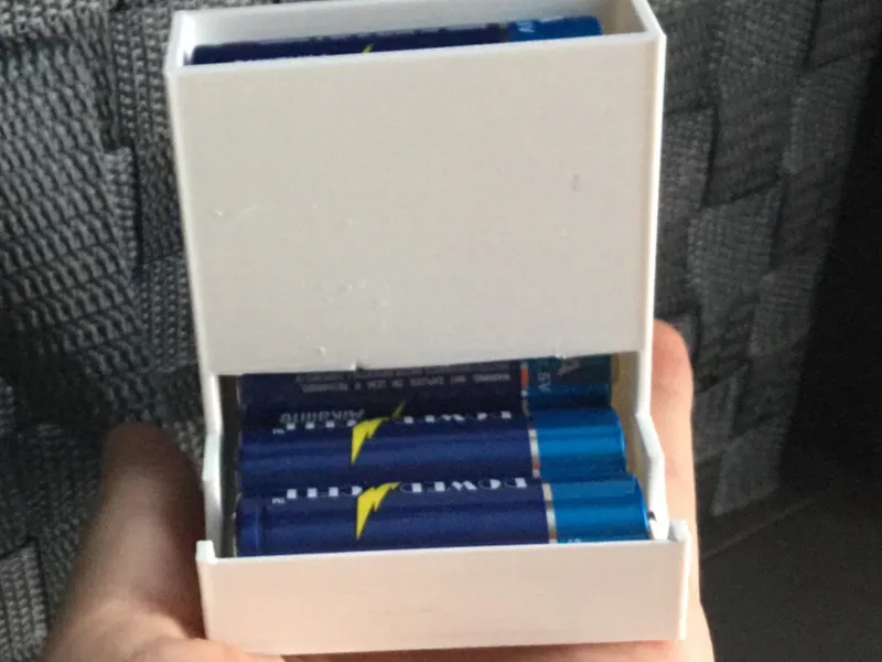 6 Double A battery holder