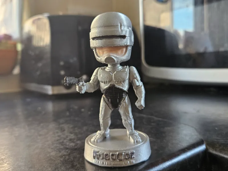 BIGHEADZ Robocop