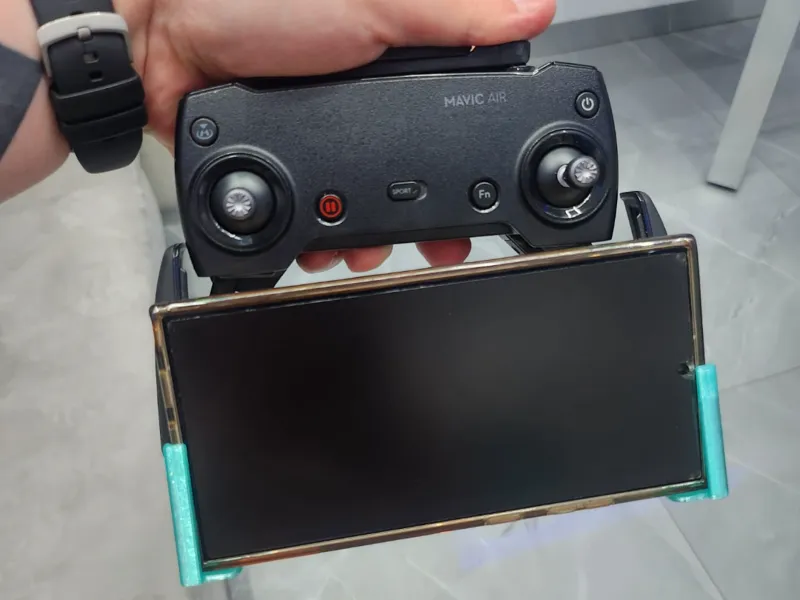 Smartphone Mount for DJI Controllers