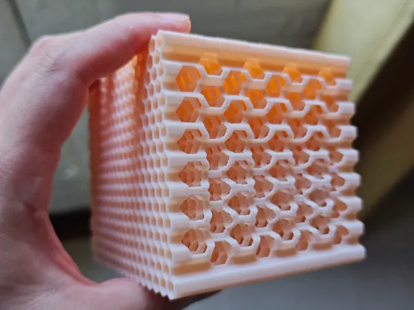 https://makerworld.bblmw.com/makerworld/model/US29df3b61af547/design/2025-07-04_901dbf995d4aa.jpg