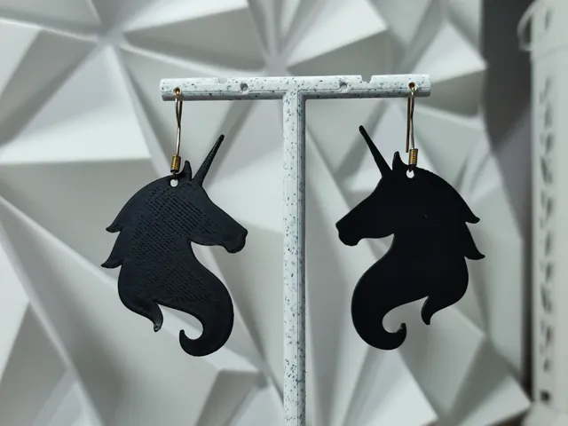 Aretes Unicornio Noir
