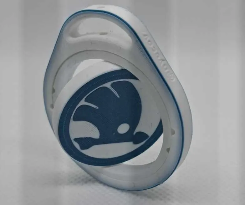 SKODA KEYCHAIN FIDGET - 2 degrees of freedom