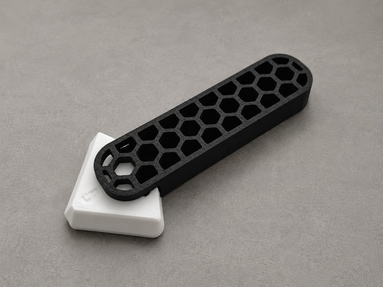 Miniatura 3 do modelo 3D Silicone Caulking Tool