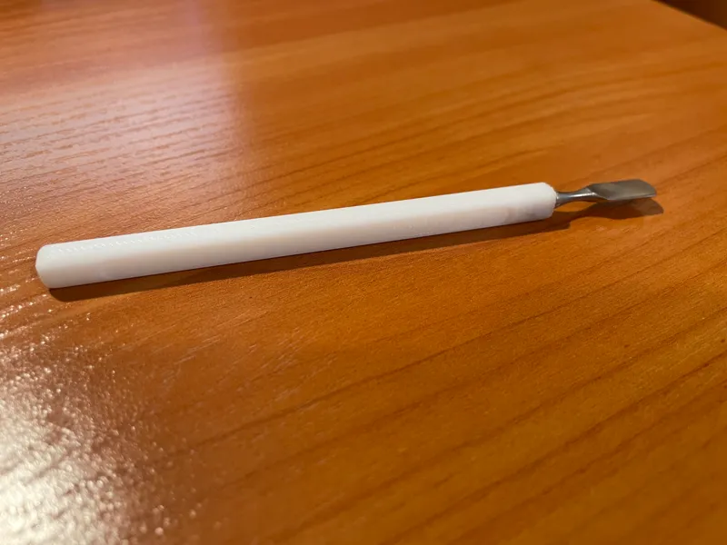 Nail cleaning file shovel spatula