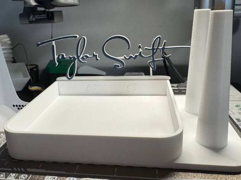 Taylor Swift Signature Stuff and Hair tie tray