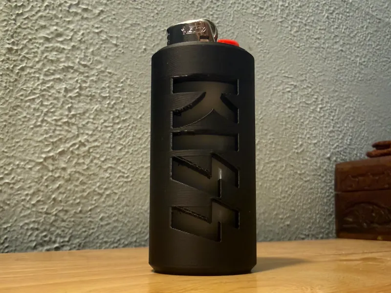 Kiss Bic Lighter Sleeve