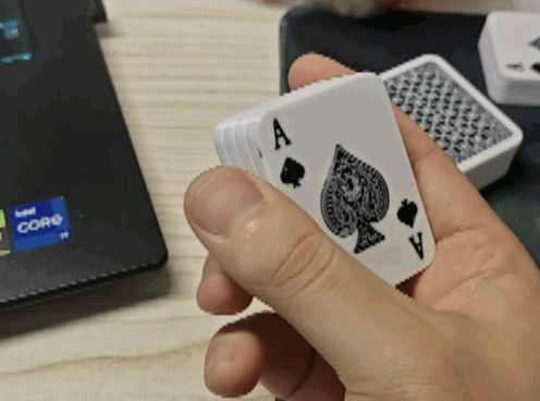 EDC扑克牌磁力推牌玩具