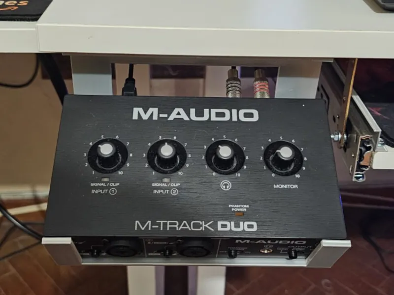 Soporte para M-Audio M-Track Duo