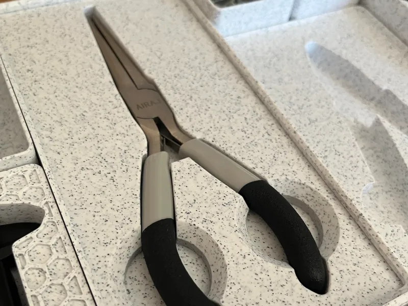 Gridfinity Tray for Long Nose Pliers