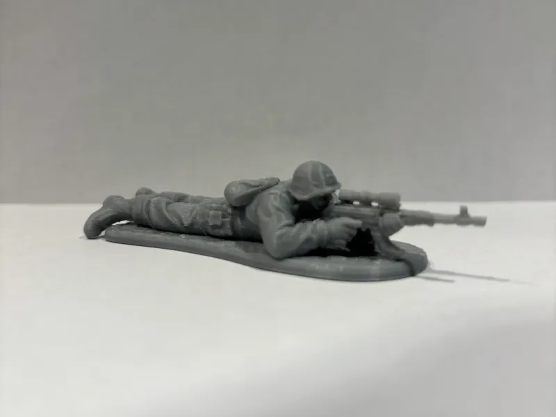 USSR (SOVIET) SOLDIER IN LAY DOWN POSITION SNIPER