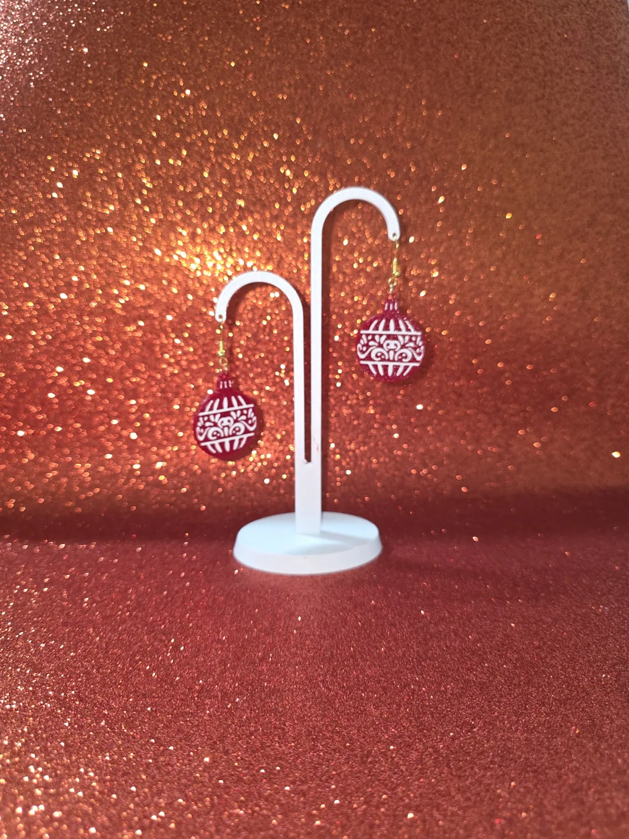 Elegant Christmas ball earrings view 3