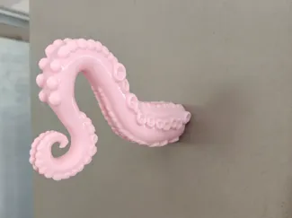 粉色的章鱼哥触手/首饰耳机展示台冰箱贴