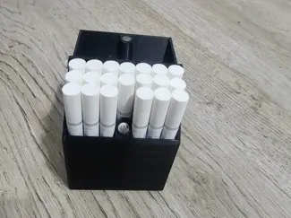 Magnetic Cigarette Box/Pudełko na papierosy magnes