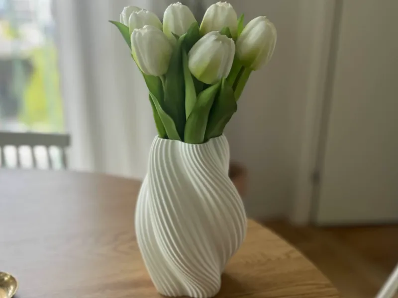 Twist Vase 