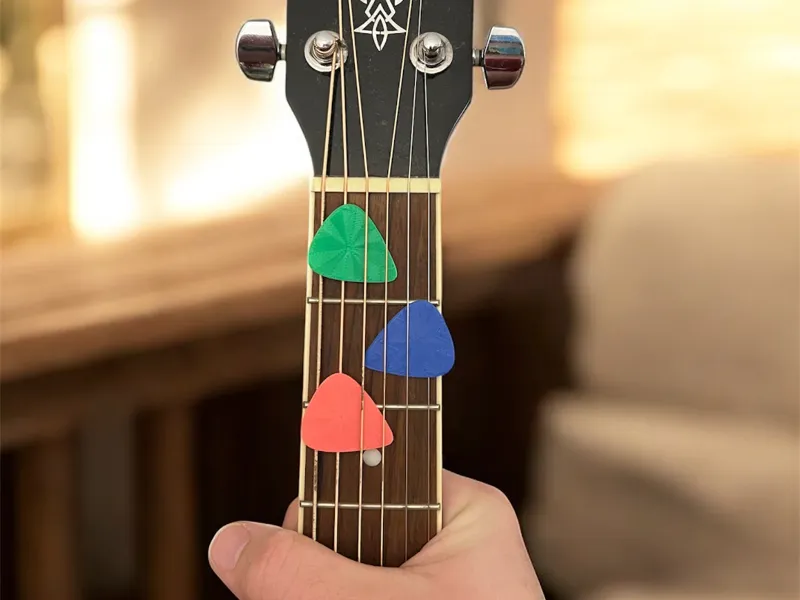 DIY Guitar Picks (FAST, Multiple Thicknesses)