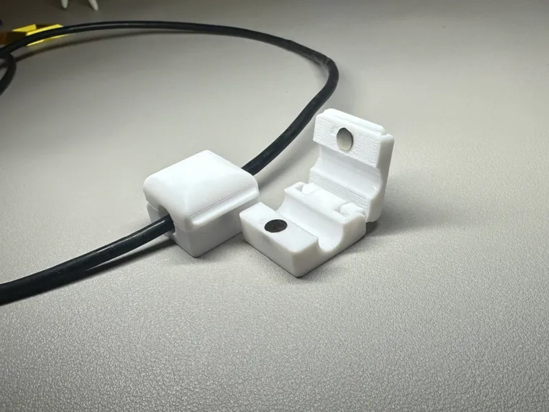 Cable Organizer (Cable lock) 16mm print.
