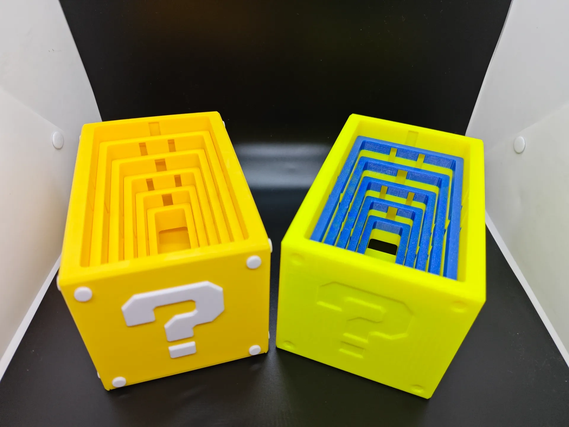 Miniatura 3 do modelo 3D 下沉式马里奥问号纸巾盒