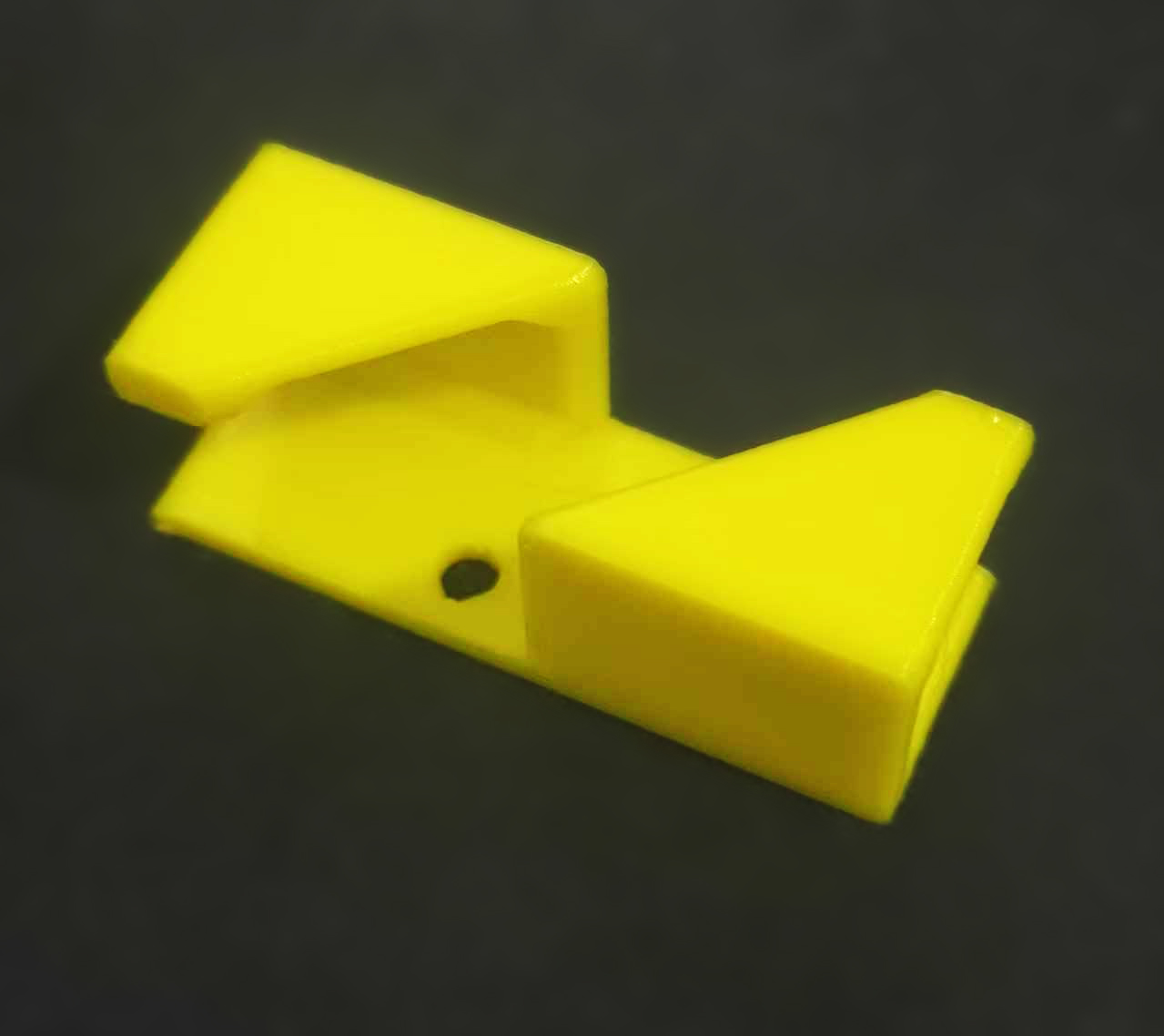 Miniatura 2 do modelo 3D 可定制参数化线缆固定夹，实用神器，适配任意粗细线材管材，线缆管理理线DIY必备