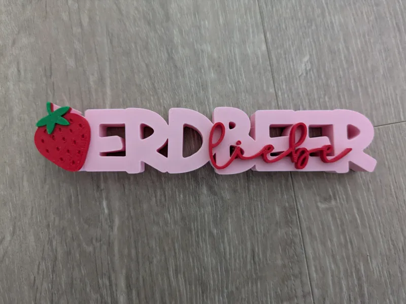Schriftzug Erdbeerliebe