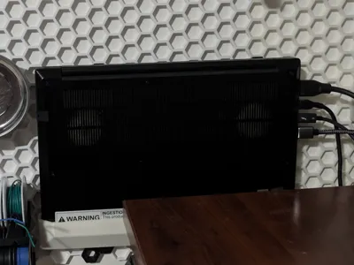 Lenovo P15 Gen2 Hexagon Wall Mount