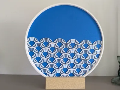 Minimalist Wave Display (Seigaiha Inspired)