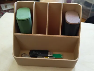 Simple Desk Organiser