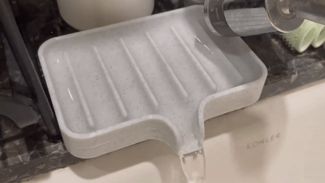 Self Draining Soap Dish