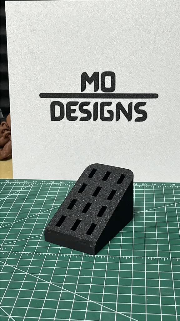 USB Stick Organizer Stand