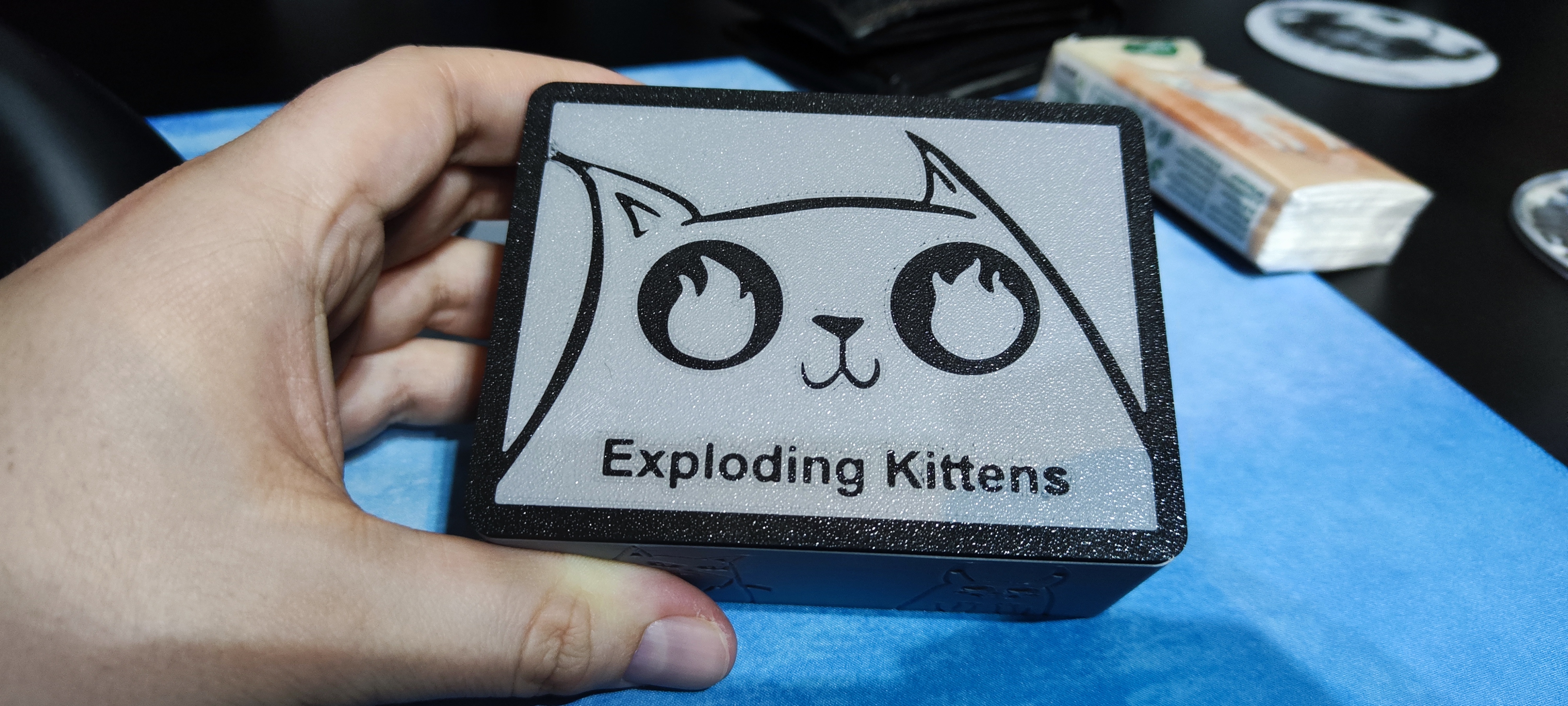 Miniatura 2 do modelo 3D Exploding kittens case (NO REQUIRED AMS)